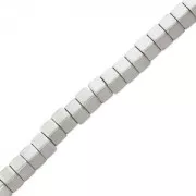 Mini-Hematites entrepiezas tuercas 3.3 mm Labrador x40 cm