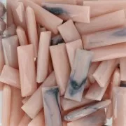 Cabuchón sintético baguette 24x8 mm imitación marfil Rosa x1