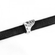 Cuenta pasador slider mitad-cuadrada para cordón 5 mm Chapado Plateado envejecido