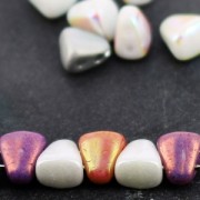 Cuentas de vidrio checa con dos agujeros Nib-Bit 6x5 mm Jet Hematite x10g