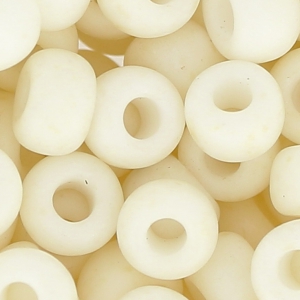 Rocalla Miyuki 6/0 2021 -Opaque Cream Mat x8g