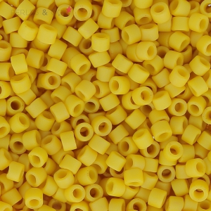 Miyuki Delica 11/0 DB2284 - Opaque Glazed Pineapple Mat x8g