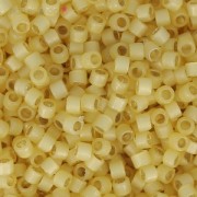 Miyuki Delica Duracoat 11/0 DB2186 - Alabaster S/L Dyed Vinho Verde x8g