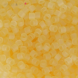 Miyuki Delica 11/0 DB1272 - Transparent Crystal Ivory Mat x8g