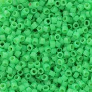 Miyuki Delica Duracoat 11/0 DB2126 - Opaco Fiji Green x8g