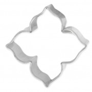 Pequeñito cortador de hierro blanco para el modelado 22x25 mm Lys à 4 pétales|raw }}