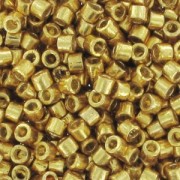 Miyuki Delica Duracoat 11/0 DB1832 - Oro galvanizado x 100 g