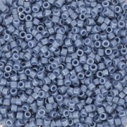Miyuki Delica 11/0 DB0267 - Opaque Blueberry Luster envase de 100g|raw }}