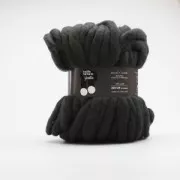 Lana punto name is Yvette - Kesi Art - Tejer con los brazos Charbonneux 01 x250g