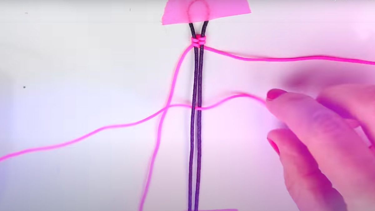 Realizar une pulsera brasileña : Paso 6 Realizar une pulsera brasileña : Paso 6