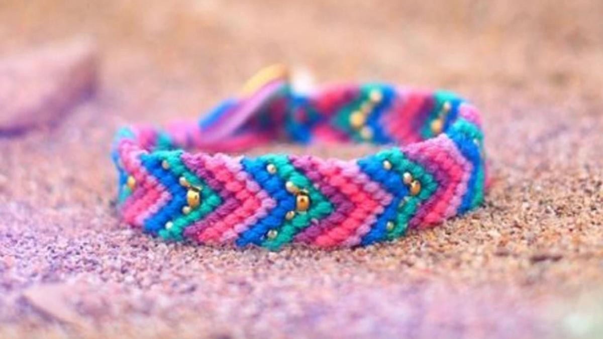 Esquema Pulsera brasileña chevron con cuentas