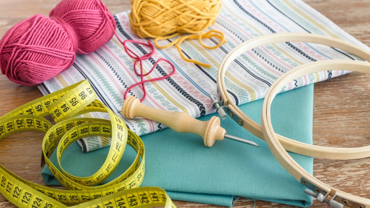 Lana de bordado: ¿Cómo usar la aguja de golpe o la aguja mágica? Lana de bordado: ¿Cómo usar la aguja de golpe o la aguja mágica?