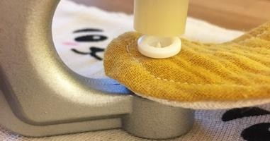 ¿Cómo poner un complemento con unos alicates?