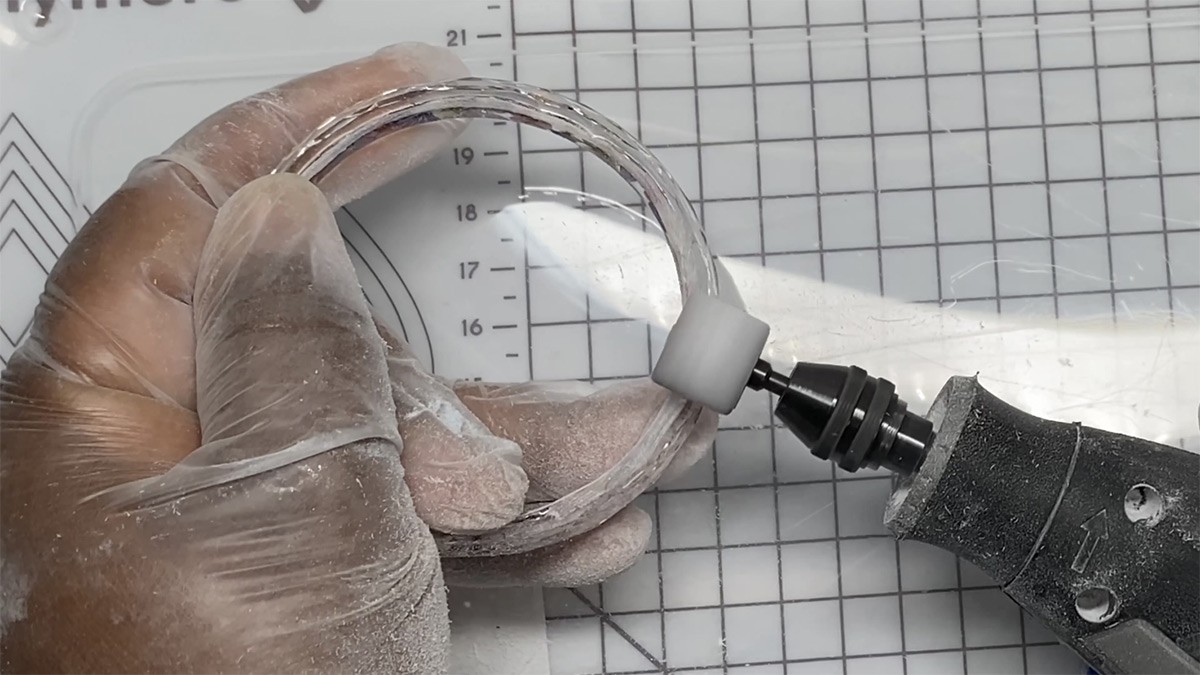 ¿Cómo se lija la resina? : Paso 2