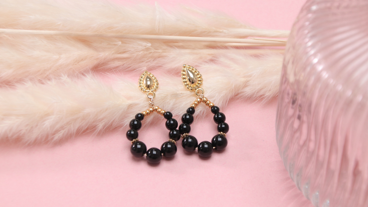 Lección 2: Hacer pendientes de gota con cuentas : Paso 2