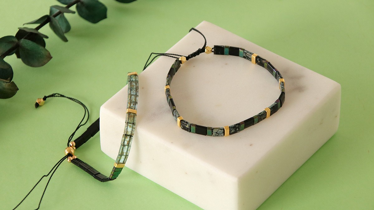 Esquema Temporada de otoño - Lección 1: Pulsera de cuentas planas rectángulos nudo corredizo