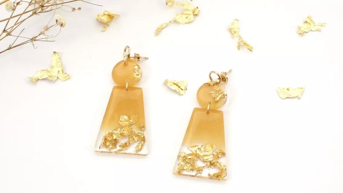 Boucles d'oreilles en résine époxy