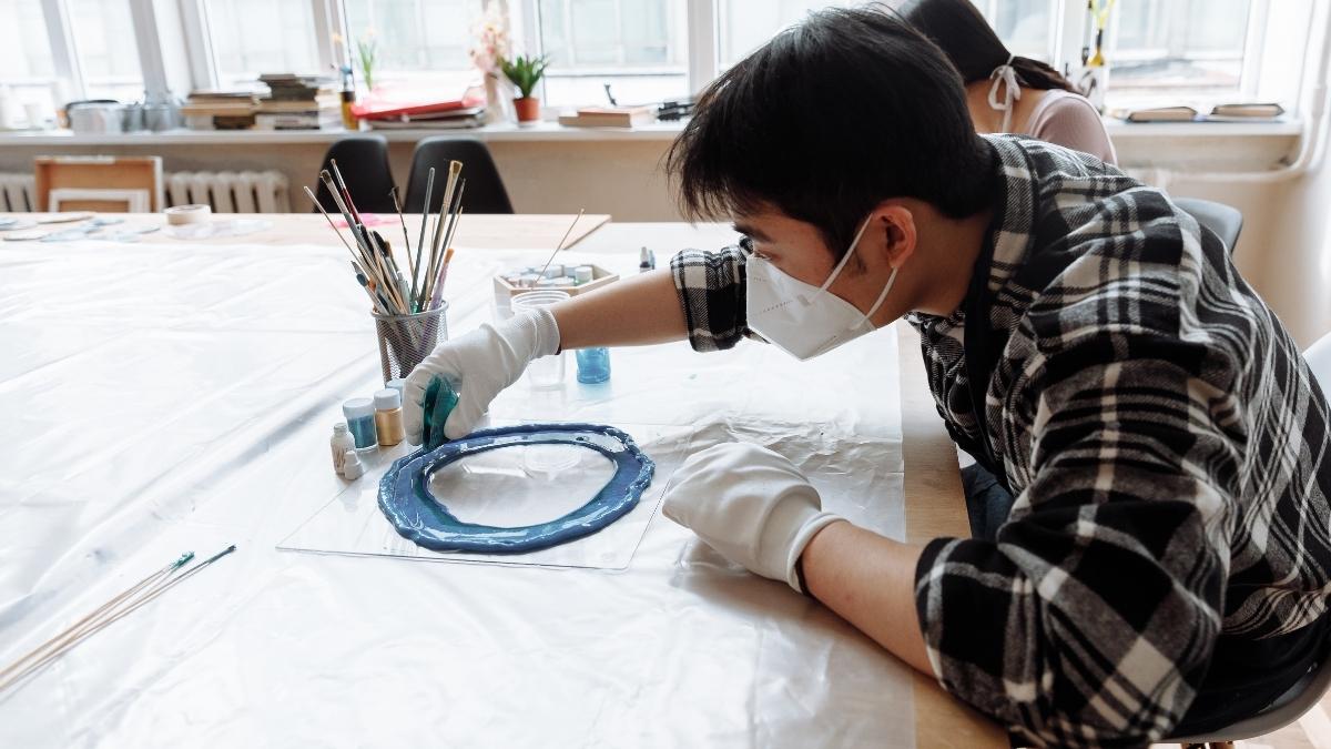 travailler la résine époxy