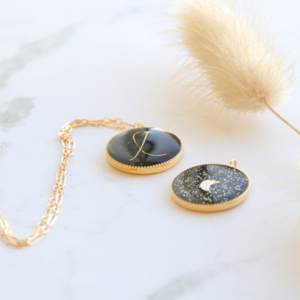 Pendentif DIY avec résine époxy