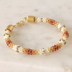 bracelet tissé avec embouts