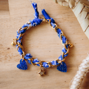 Bracelet chaîne et bandana bleu