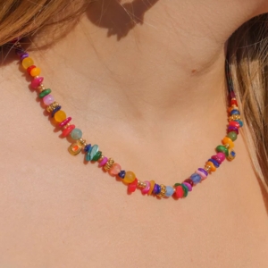 collier color&eacute;