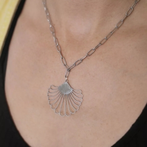 collier cha&icirc;ne coquillage