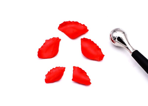 DIY Collar de amapolas en arcilla Fimo fácil : Paso 10