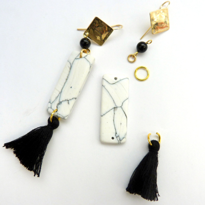 Pendientes de arcilla polimérica efecto mármol con borlas : Paso 3