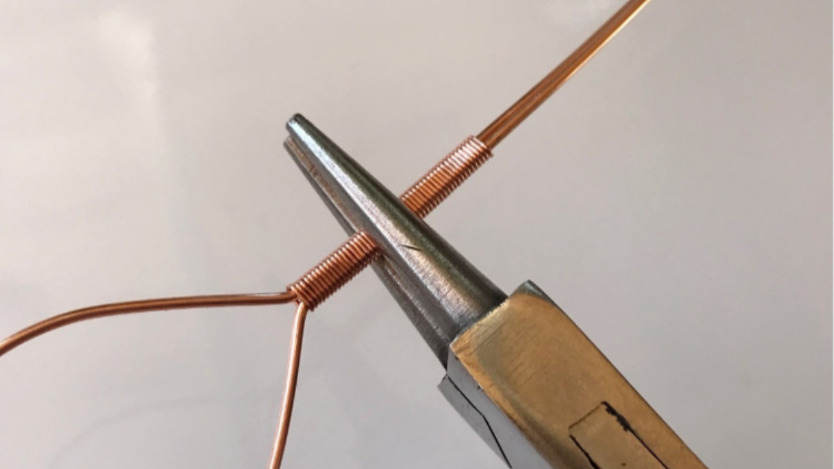 Colgante de piedras preciosas con alambre de cobre : Paso 11 Colgante de piedras preciosas con alambre de cobre : Paso 11