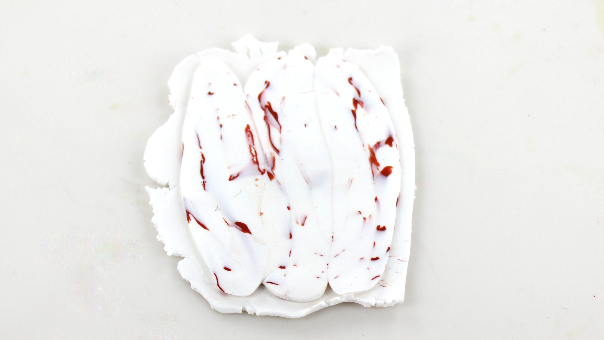 Pendientes de plantilla de flores Perles y Co : Paso 5