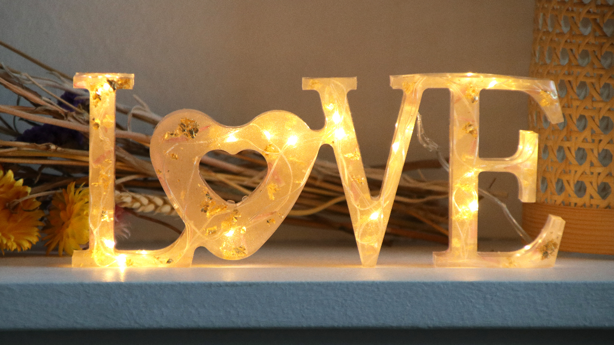 Lámpara del amor de resina epoxi