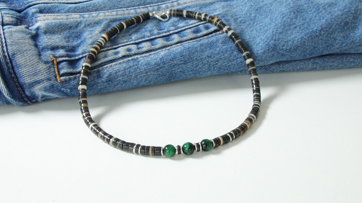 Esquema Collar de surfista para hombres heishis y ojo de tigre