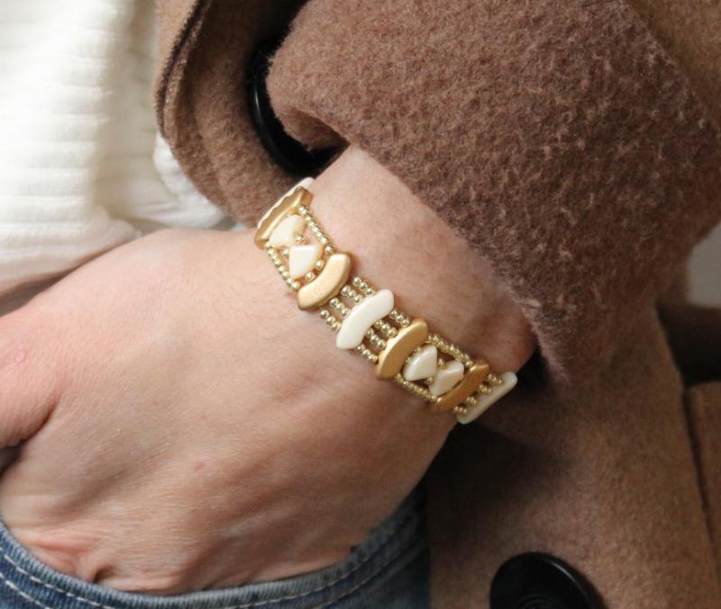 Esquema Pulsera de cuentas de vidrio PieDuo y QuadBow Esquema Pulsera de cuentas de vidrio PieDuo y QuadBow