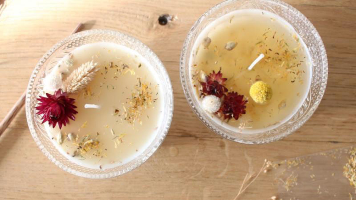 Vela perfumada DIY con flores secas : Paso 4 Vela perfumada DIY con flores secas : Paso 4