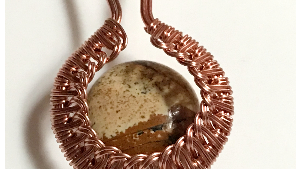 Conjunto de colgante de alambre con cabujón de piedra preciosa y alambre de cobre : Paso 29