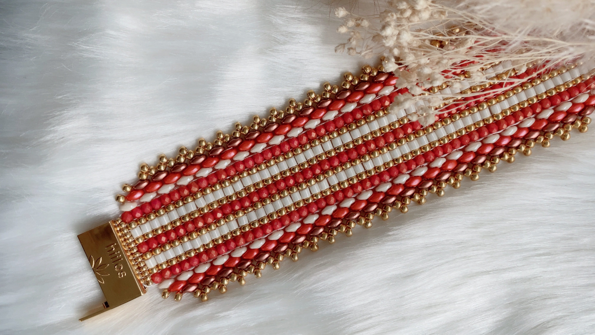 Esquema El brazalete de perlas tejidas Hiilos y su cierre intercambiable Esquema El brazalete de perlas tejidas Hiilos y su cierre intercambiable