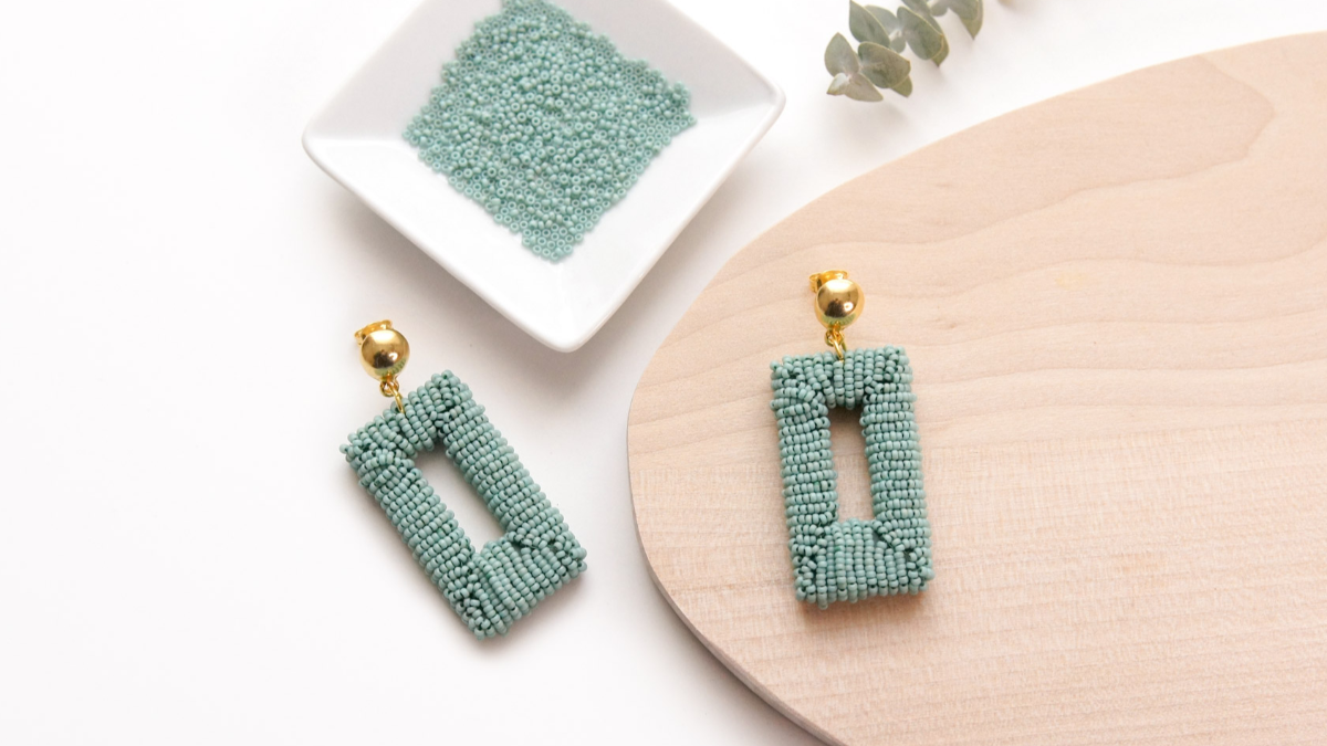 Esquema DIY Pendientes de perlas rectangulares estilo 80's