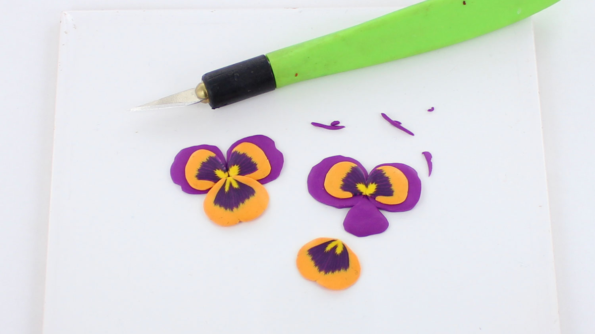 Pendientes de arcilla polimérica : Paso 16