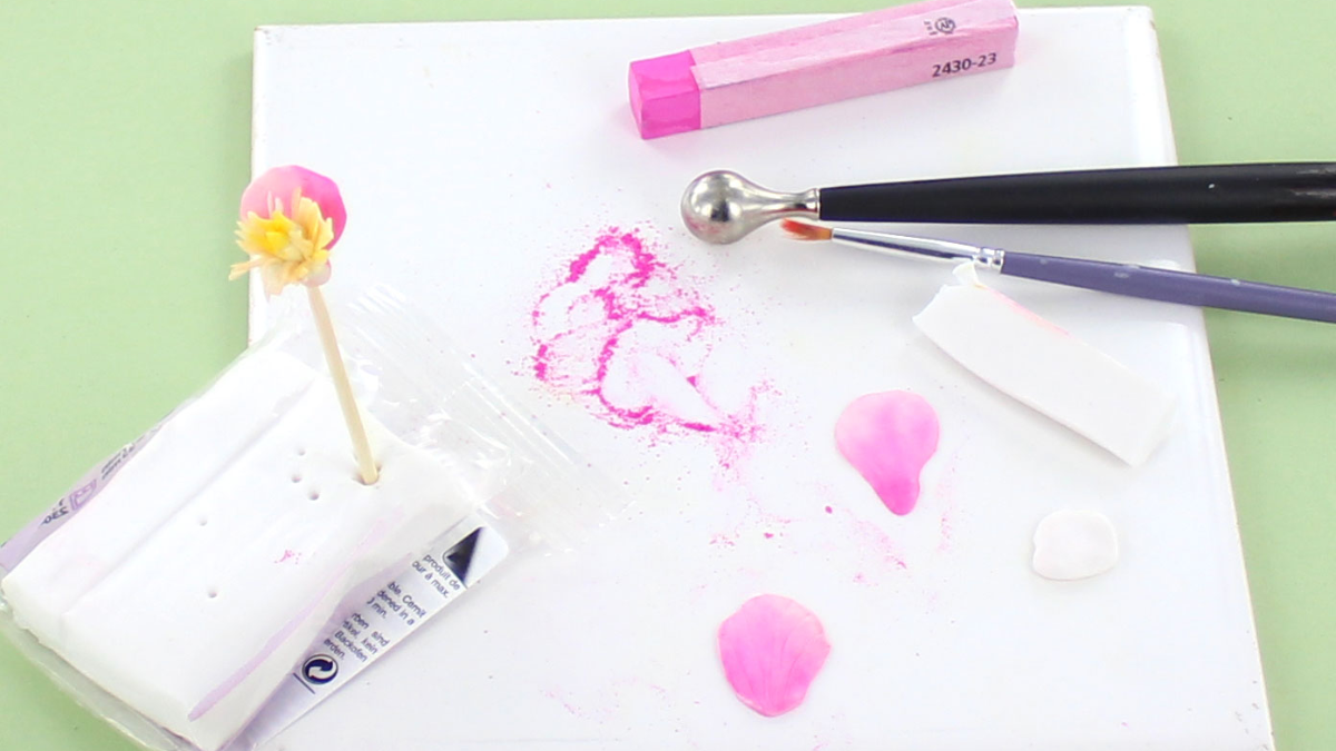 Pendientes de peonía de arcilla polimérica : Paso 6