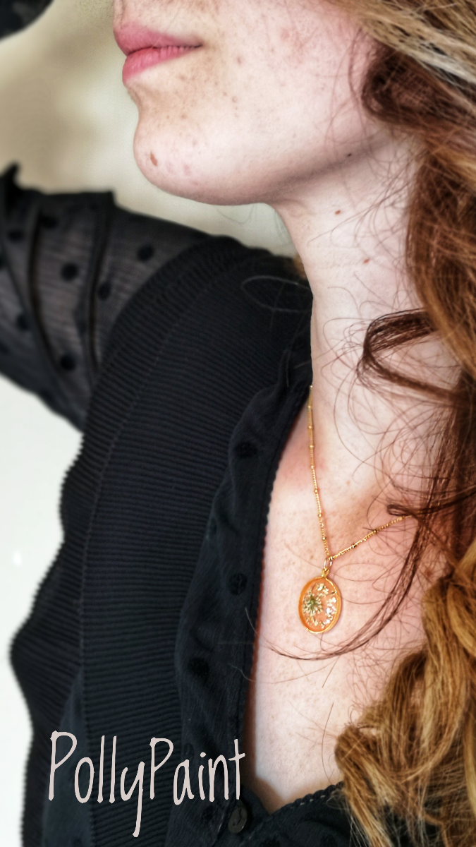 Esquema Colgante DIY flores secas y hojas de oro en resina epoxi Esquema Colgante DIY flores secas y hojas de oro en resina epoxi