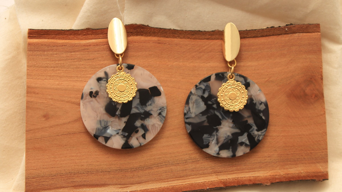 Pendientes redondos grandes imitación carey Pendientes redondos grandes imitación carey