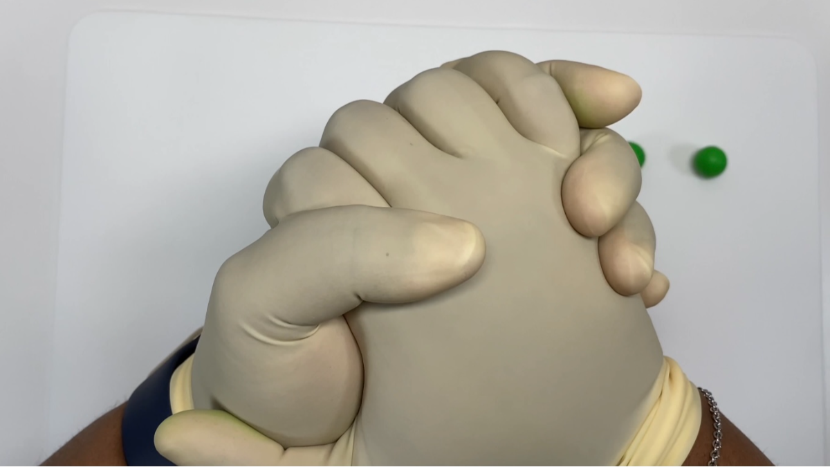 3 ideas de bricolaje para reciclar tus tarros con arcilla polimérica : Paso 3