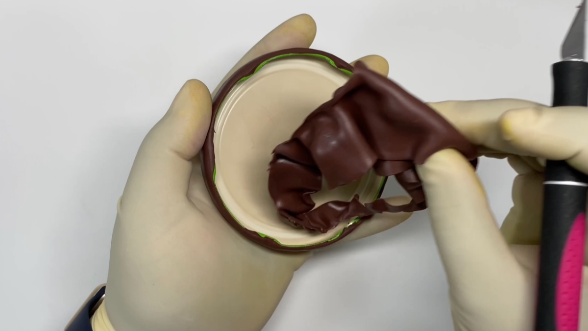 3 ideas de bricolaje para reciclar tus tarros con arcilla polimérica : Paso 28