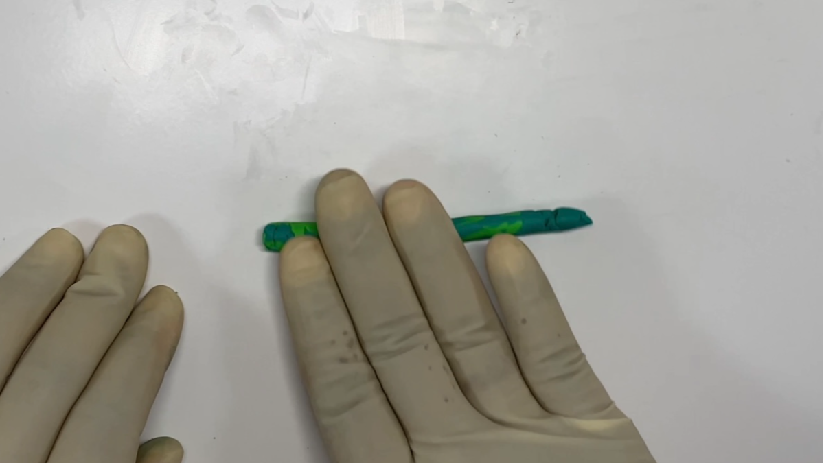 3 ideas de bricolaje para reciclar tus tarros con arcilla polimérica : Paso 44