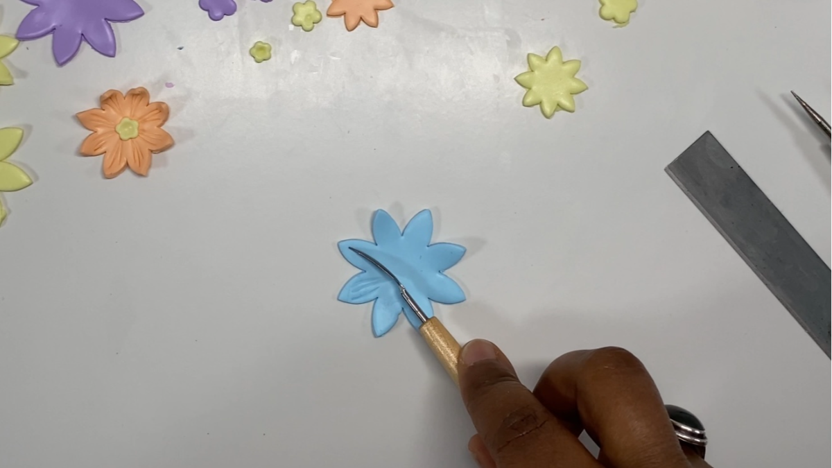 3 ideas de bricolaje para reciclar tus tarros con arcilla polimérica : Paso 52