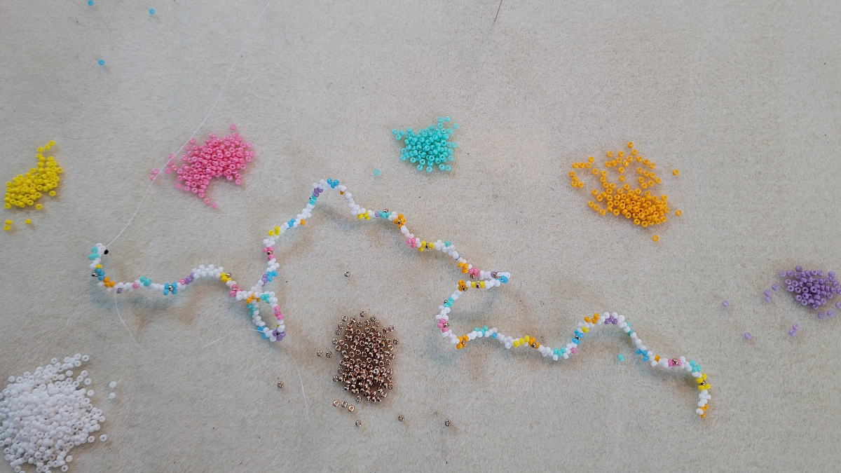 Pulsera de flores de peyote de Miyuki : Paso 1