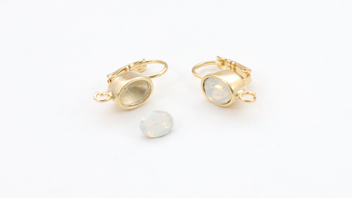 Pendientes Miyuki Triángulo 3D versión turquesa : Paso 1