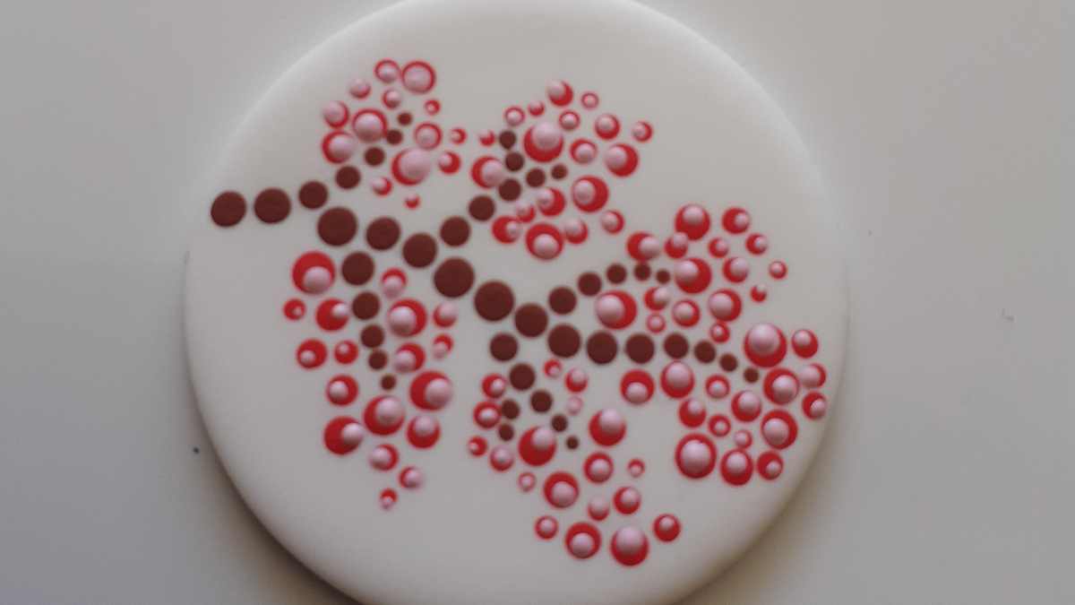 DIY Colgante de arcilla polimérica y diseño de flores técnica de punteado : Paso 13 DIY Colgante de arcilla polimérica y diseño de flores técnica de punteado : Paso 13