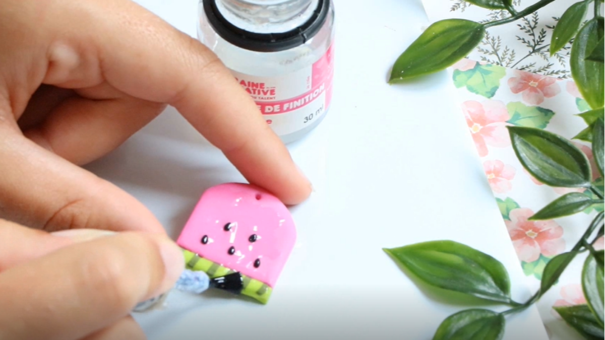 Pendientes de sandía de arcilla polimérica : Paso 16 Pendientes de sandía de arcilla polimérica : Paso 16